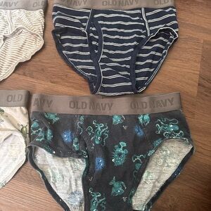 Old Navy boy M underwear